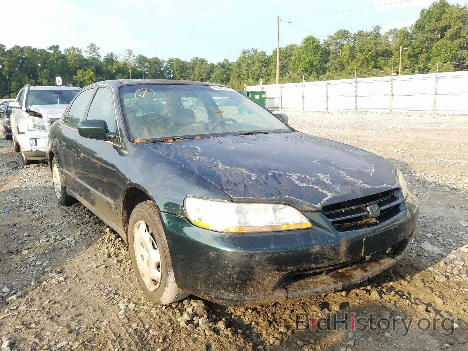 Photo 1HGCG6653XA023762 - HONDA ACCORD 1999