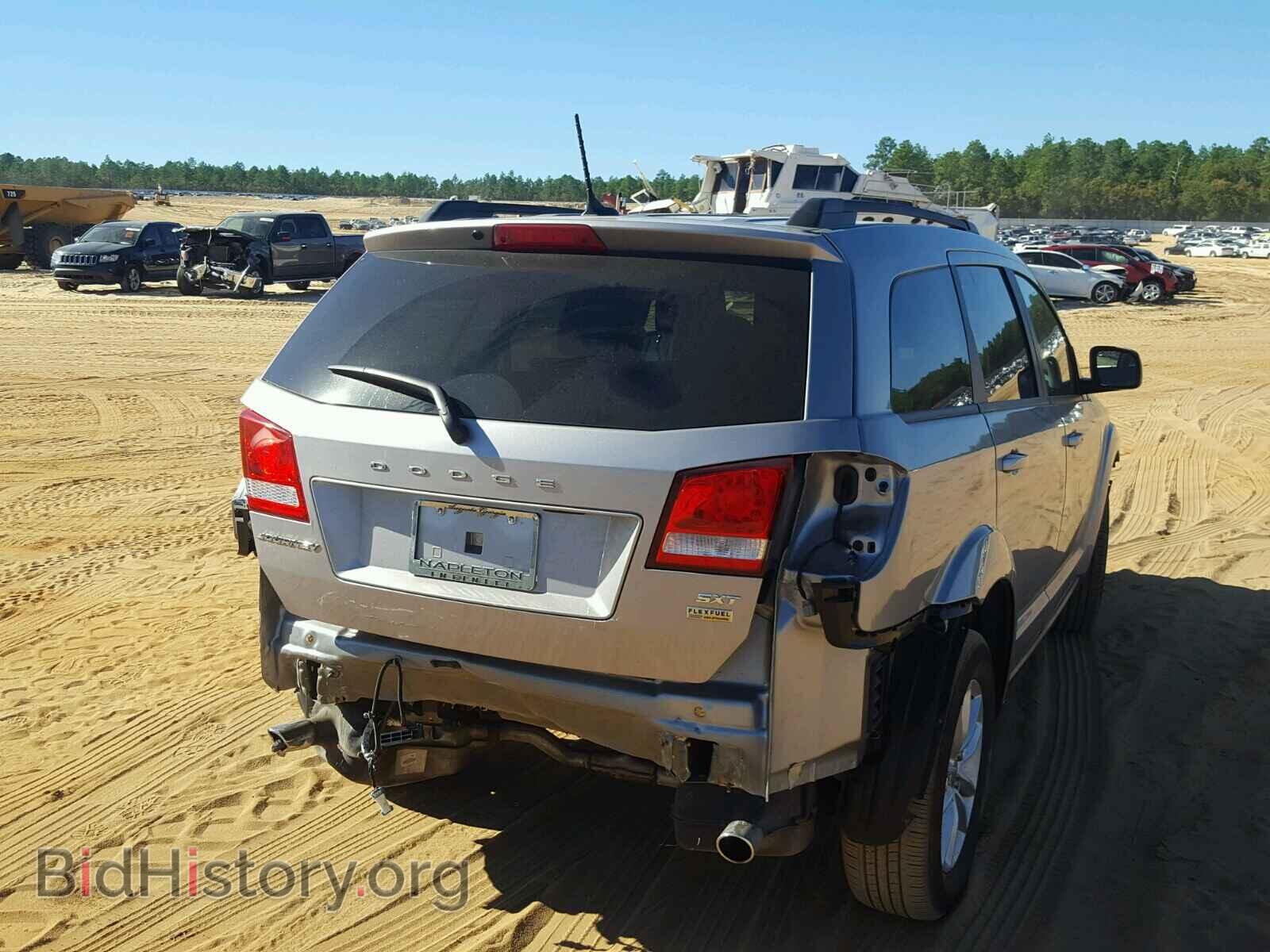 2017 DODGE JOURNEY - VIN: 3C4PDCBG8HT526454 - Фото 4
