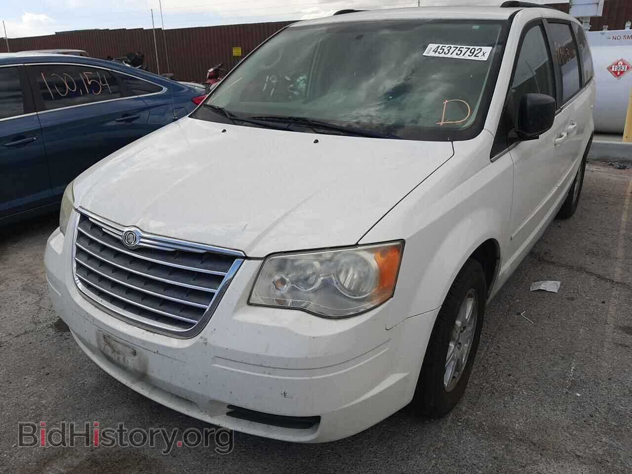 2010 CHRYSLER MINIVAN - VIN: 2A4RR2D16AR456257 - Фото 2