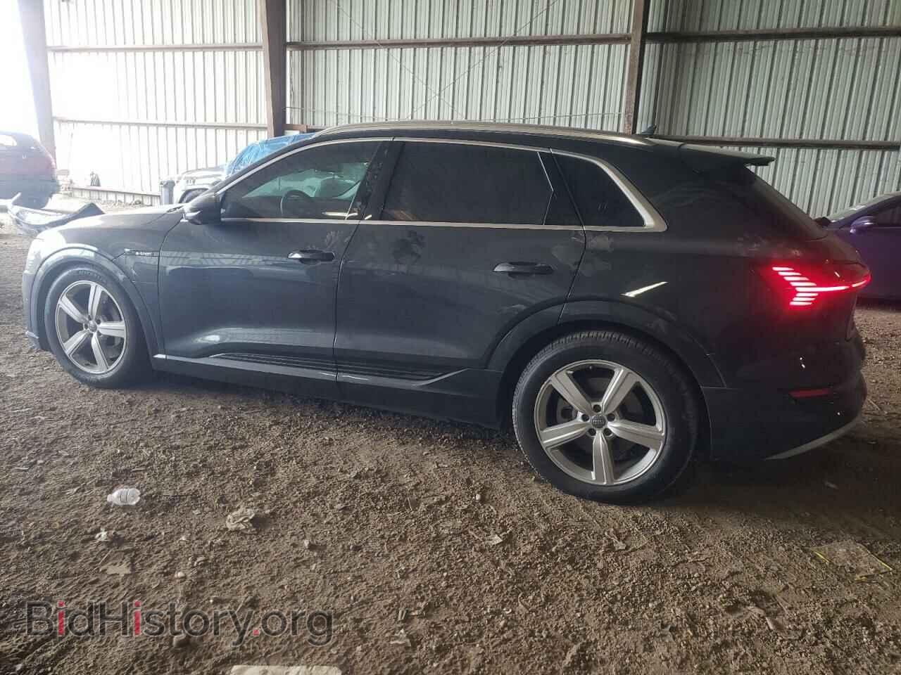 2019 AUDI E-TRON - VIN: WA1LABGE4KB013178 - Photo 2