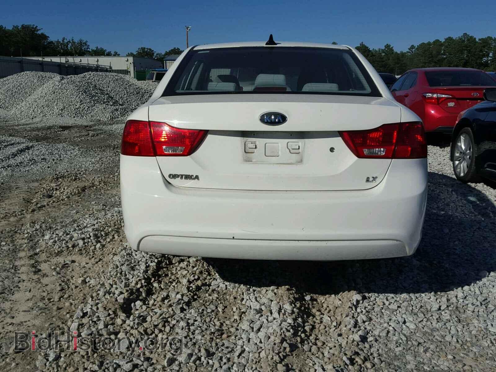 2009 KIA OPTIMA - VIN: KNAGE228995300552 - Фото 9