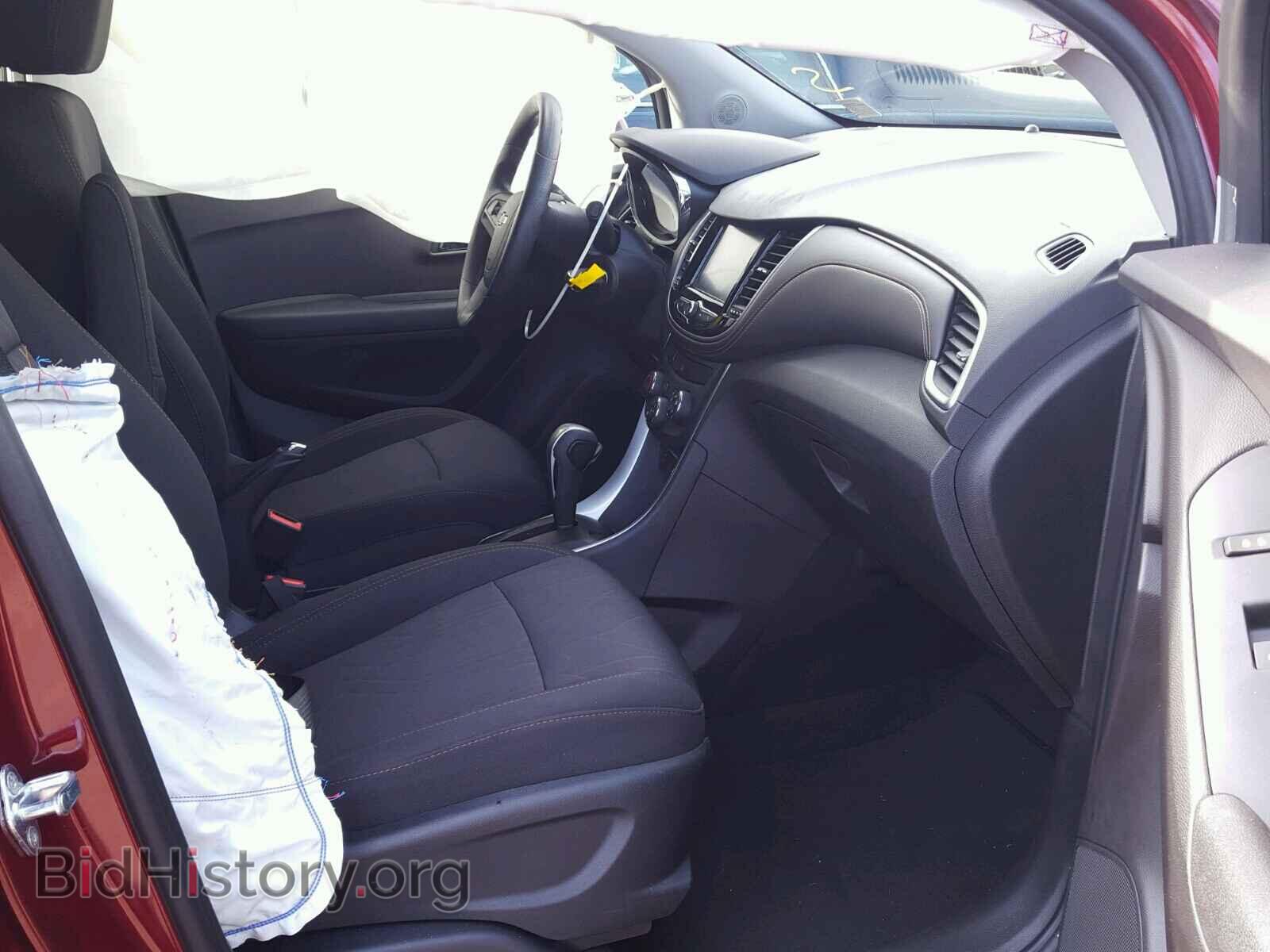 2017 CHEVROLET TRAX - VIN: 3GNCJPSB8HL140787 - Фото 5