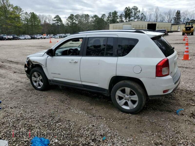 2012 Jeep COMPASS (VIN 1C4NJDBB5CD506882) — фото 2 из 12