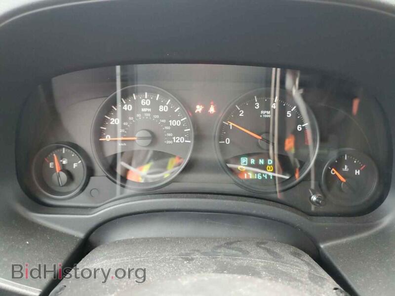 2012 Jeep COMPASS (VIN 1C4NJDBB5CD506882) — фото 9 из 12