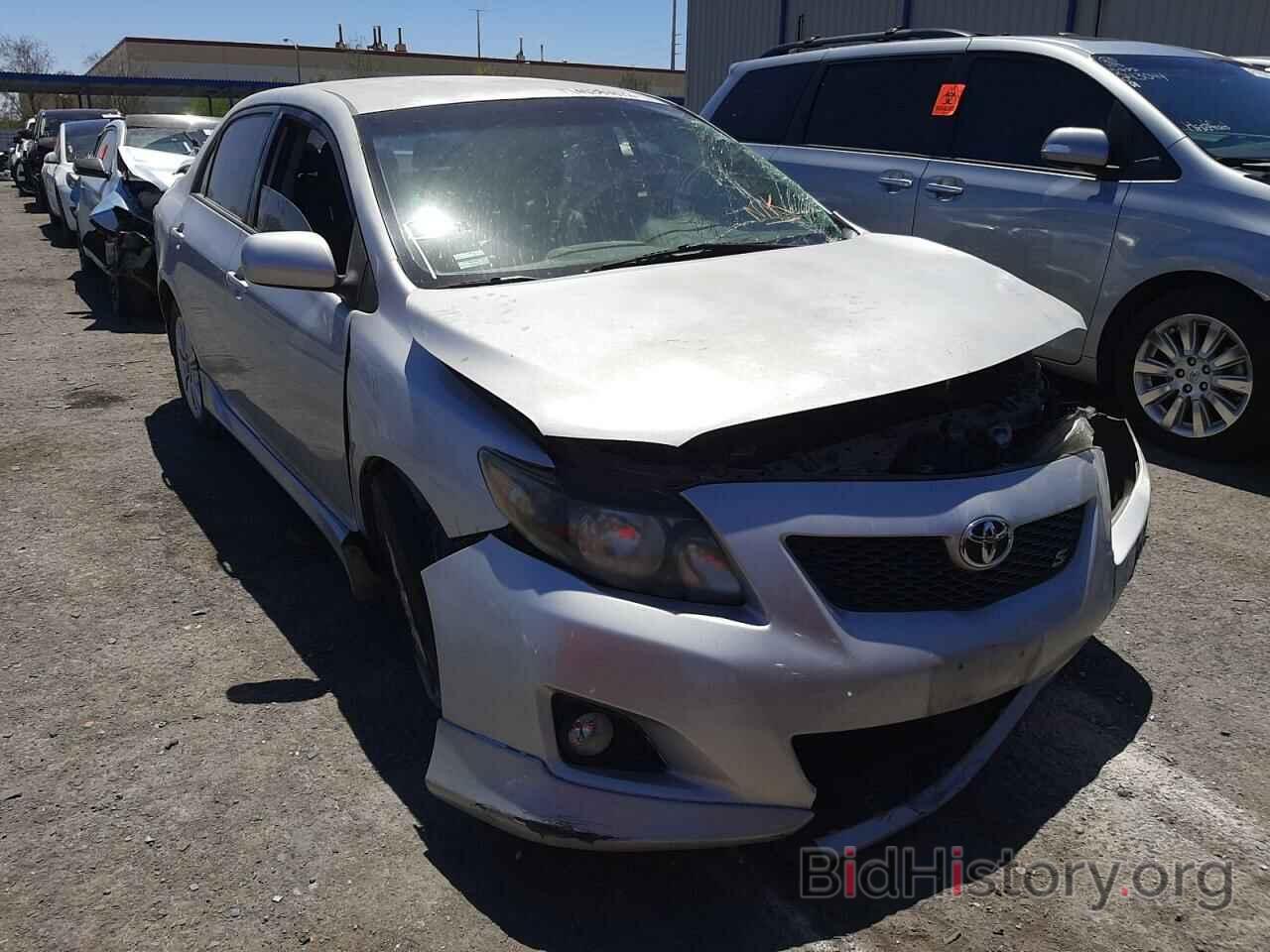 Photo 1NXBU4EE6AZ175920 - TOYOTA COROLLA 2010