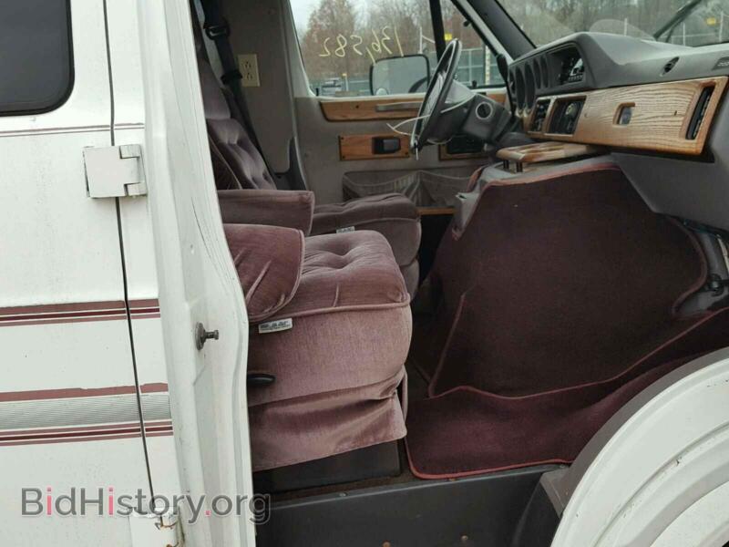 1996 Dodge RAM VAN (VIN 2B6HB21Y3TK113641) — photo 5 of 10