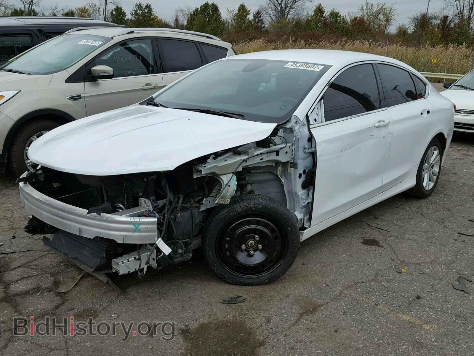 2015 CHRYSLER 200 - VIN: 1C3CCCAB7FN667962 - Photo 2
