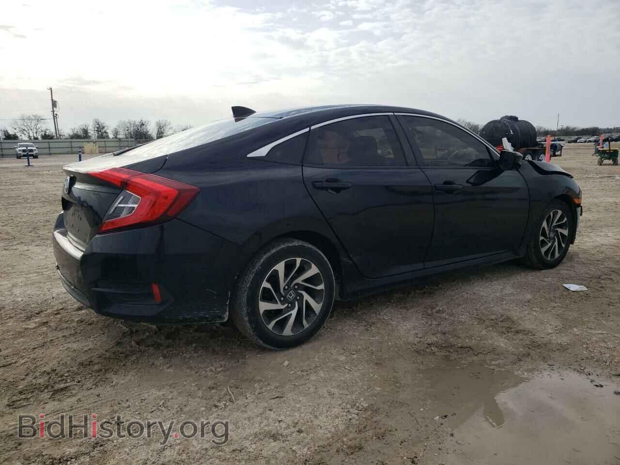 2018 HONDA CIVIC - VIN: 19XFC2F72JE000687 - Фото 3