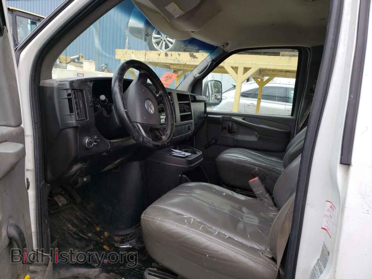 2011 GMC SAVANA - VIN: 1GTW7GCA5B1900232 - Фото 7