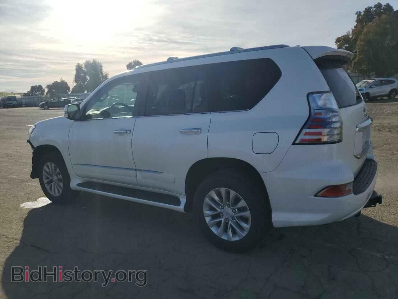 2016 LEXUS GX - VIN: JTJBM7FX1G5135315 - Фото 2