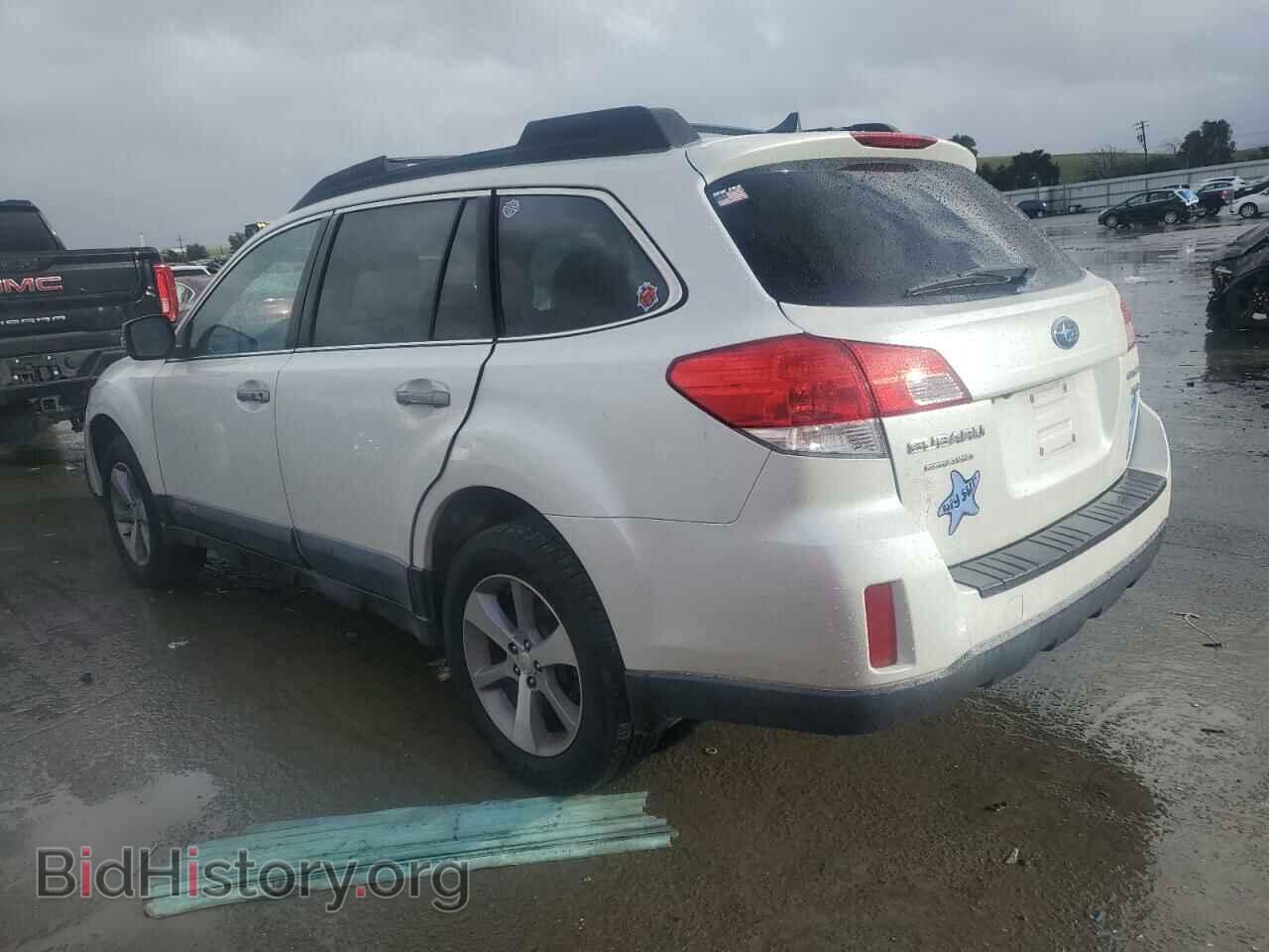 2014 SUBARU OUTBACK - VIN: 4S4BRDPC1E2298927 - Фото 2