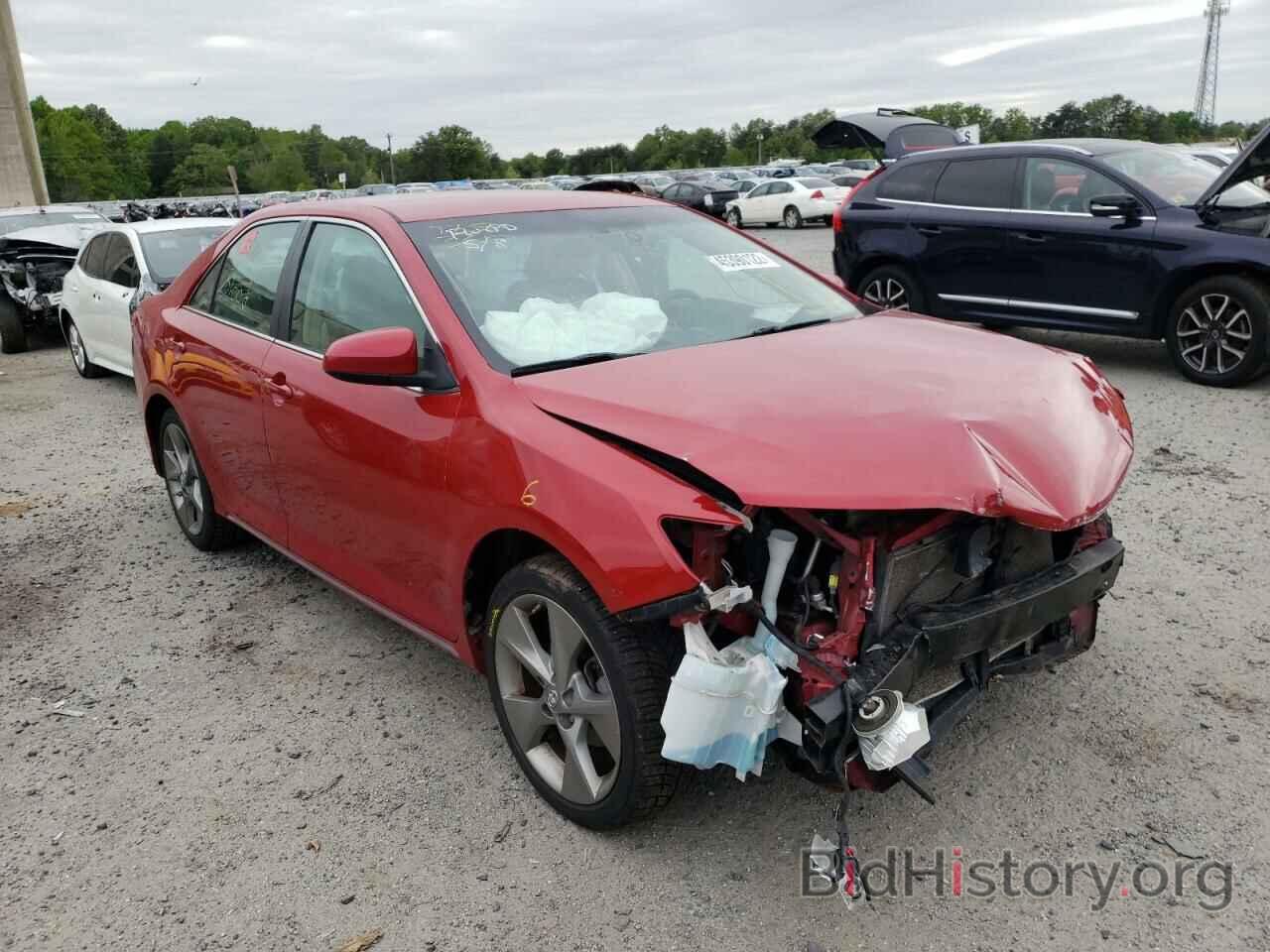 Photo 4T4BF1FK2CR257438 - TOYOTA CAMRY 2012