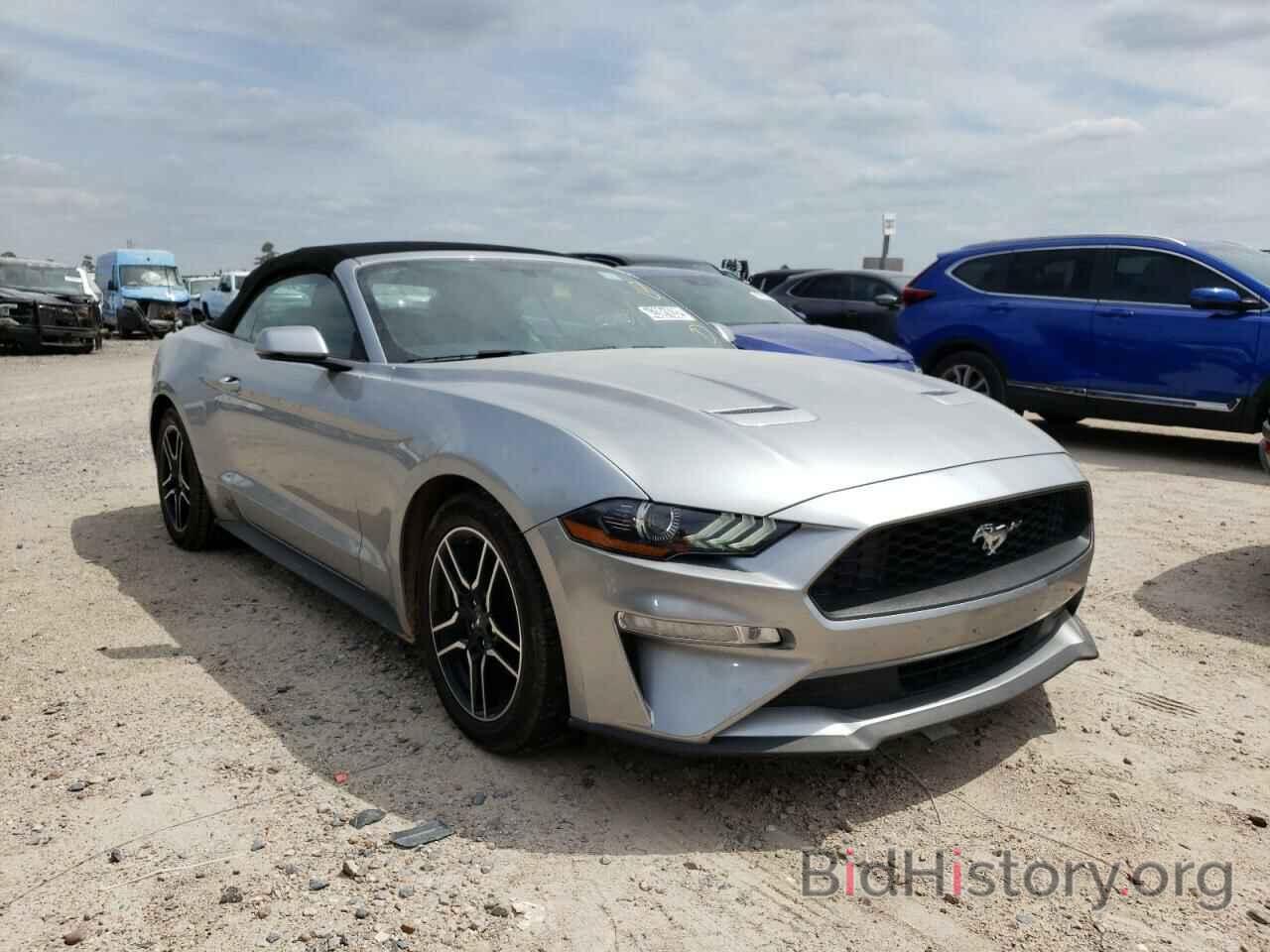 Photo 1FATP8UH9L5125311 - FORD MUSTANG 2020