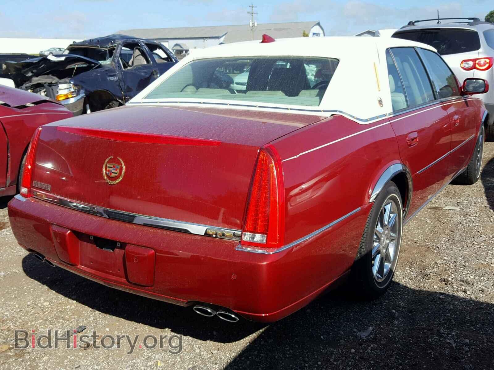 2011 CADILLAC DTS - VIN: 1G6KD5E61BU123716 - Фото 4