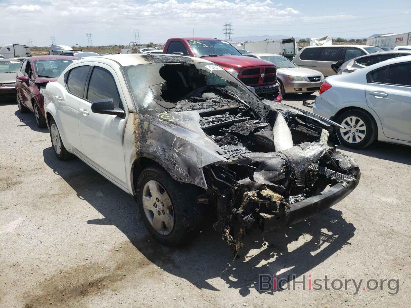 Photo 1B3CC4FB3AN136732 - DODGE AVENGER 2010