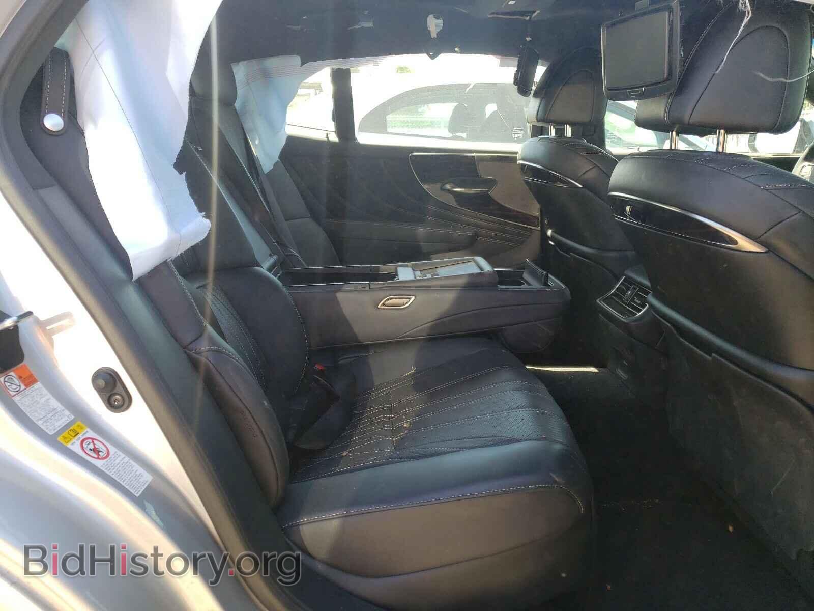 2018 LEXUS LS500 - VIN: JTHC5LFF1J5001740 - Фото 6