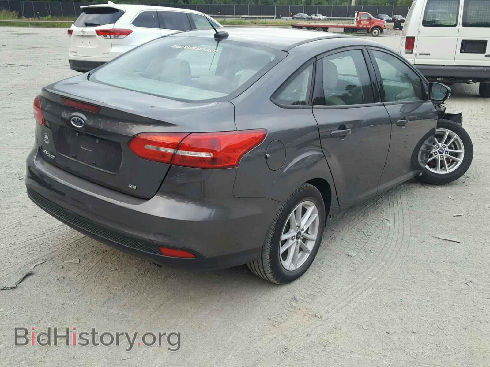 2017 FORD FOCUS - VIN: 1FADP3F26HL269904 - Photo 4