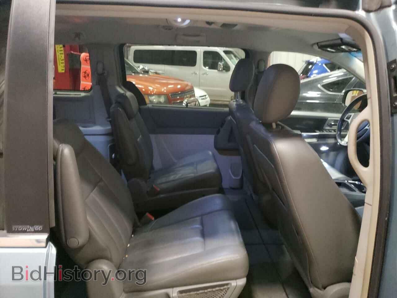 2008 CHRYSLER MINIVAN - VIN: 2A8HR54P08R711981 - Фото 11