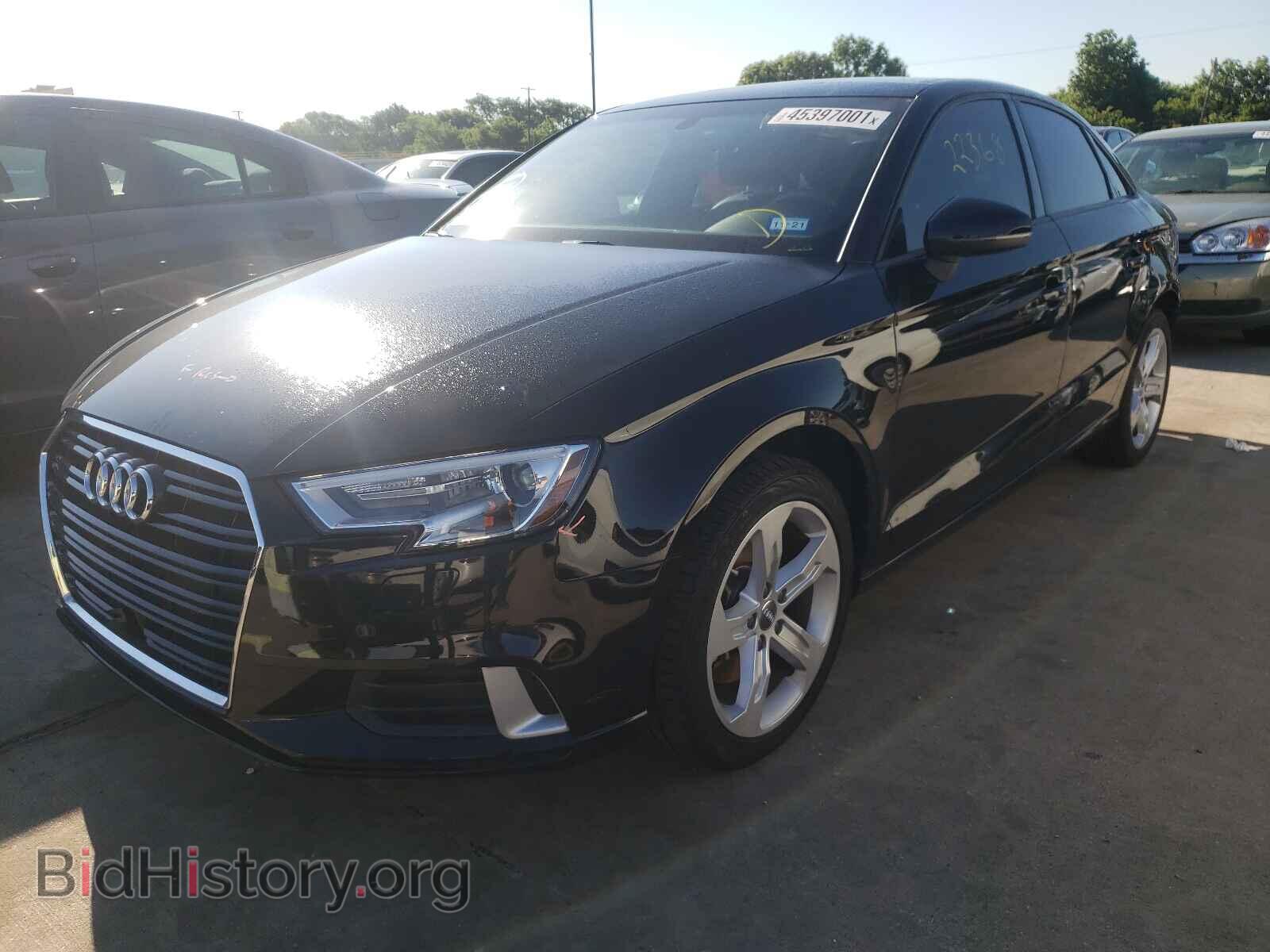 2018 AUDI A3 - VIN: WAUAUGFF8J1011351 - Фото 2