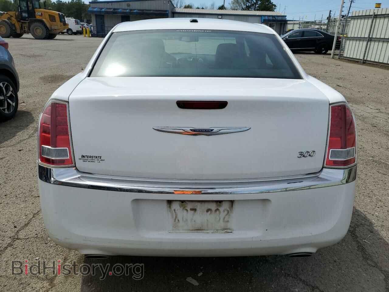 2012 CHRYSLER 300 - VIN: 2C3CCACG4CH307999 - Фото 6