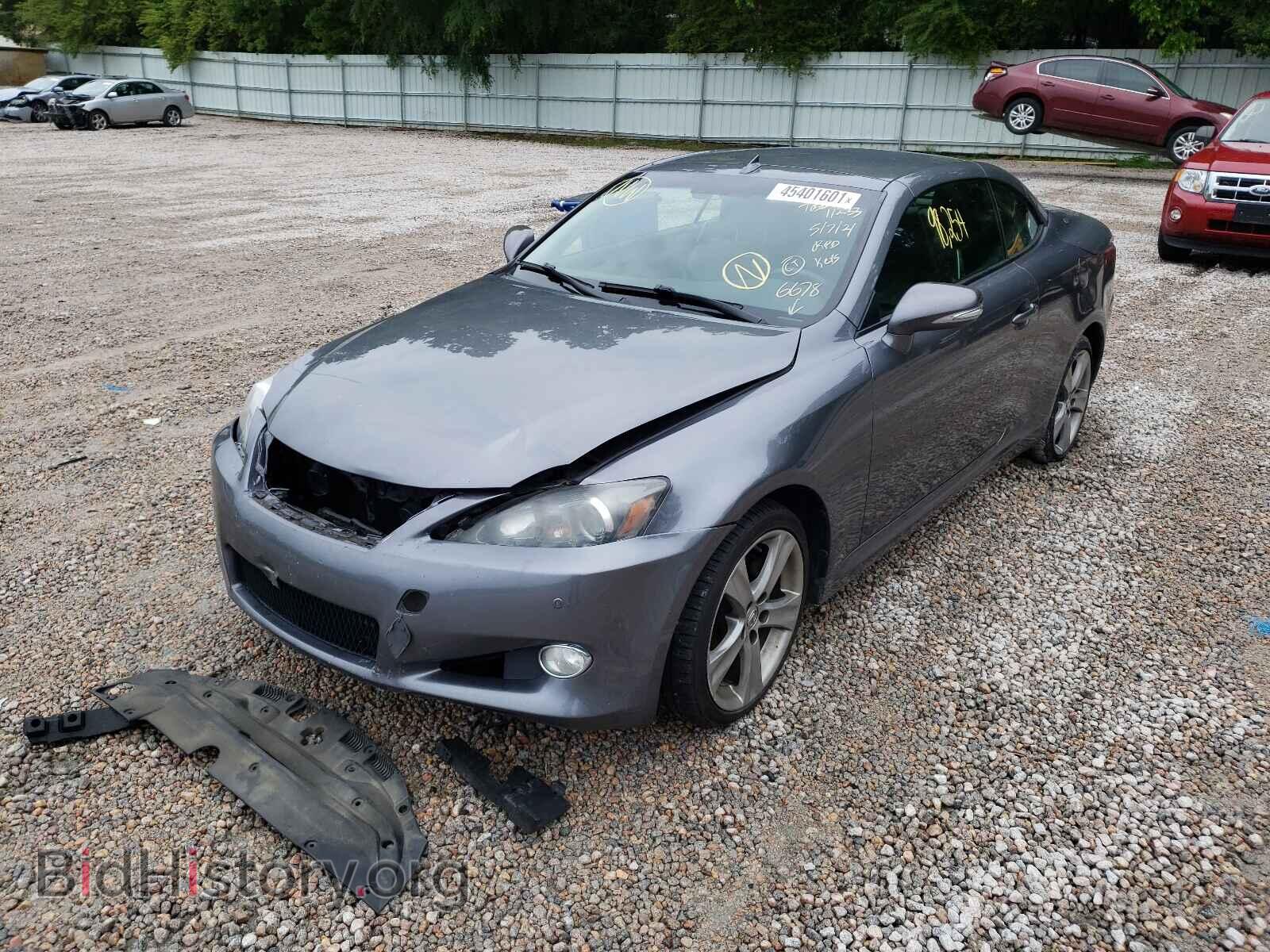 2012 LEXUS IS - VIN: JTHFF2C23C2526678 - Photo 2