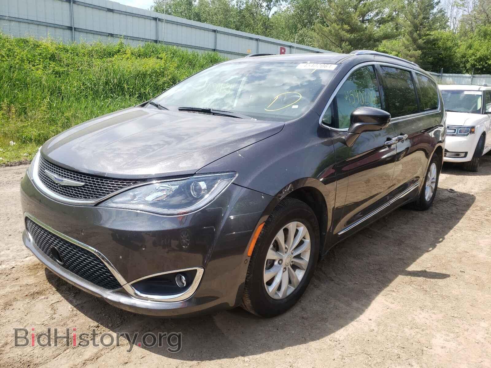 2019 CHRYSLER PACIFICA - VIN: 2C4RC1BG2KR706572 - Фото 2