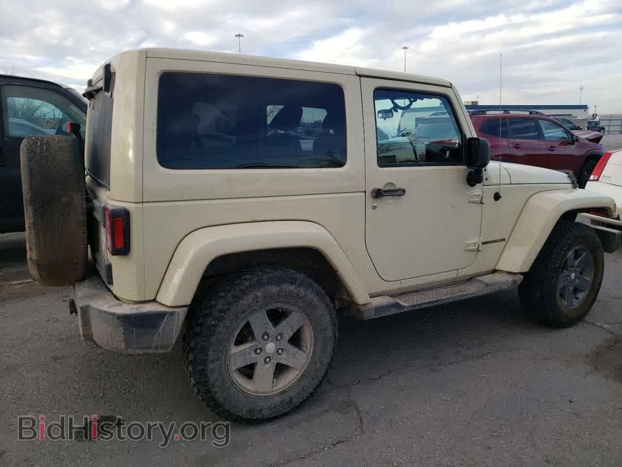 2011 JEEP WRANGLER - VIN: 1J4AA2D12BL634454 - Фото 3