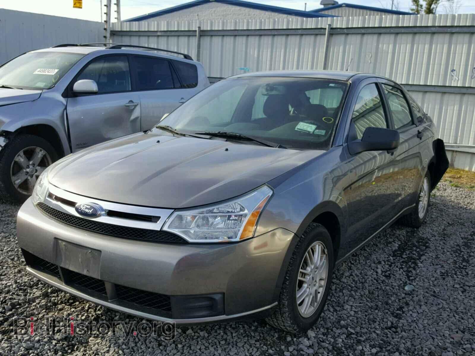 2010 FORD FOCUS - VIN: 1FAHP3FN2AW233708 - Фото 2