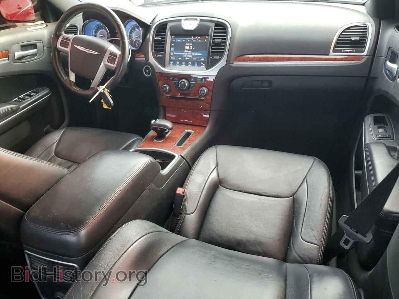2014 CHRYSLER 300 - VIN: 2C3CCAAG2EH214226 - Фото 8