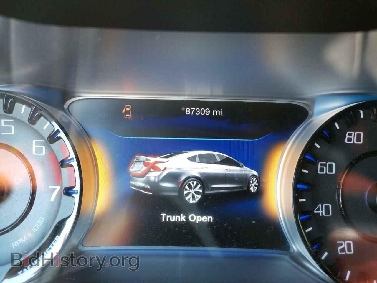 2015 CHRYSLER 200 - VIN: 1C3CCCBB0FN673729 - Фото 8