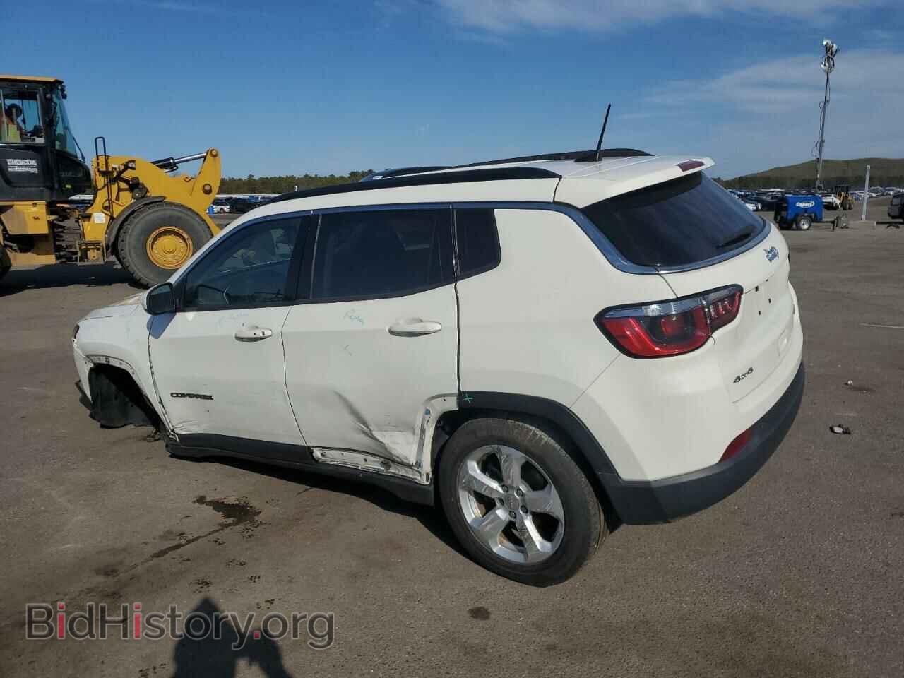 2017 JEEP COMPASS - VIN: 3C4NJDBB5HT579039 - Фото 2