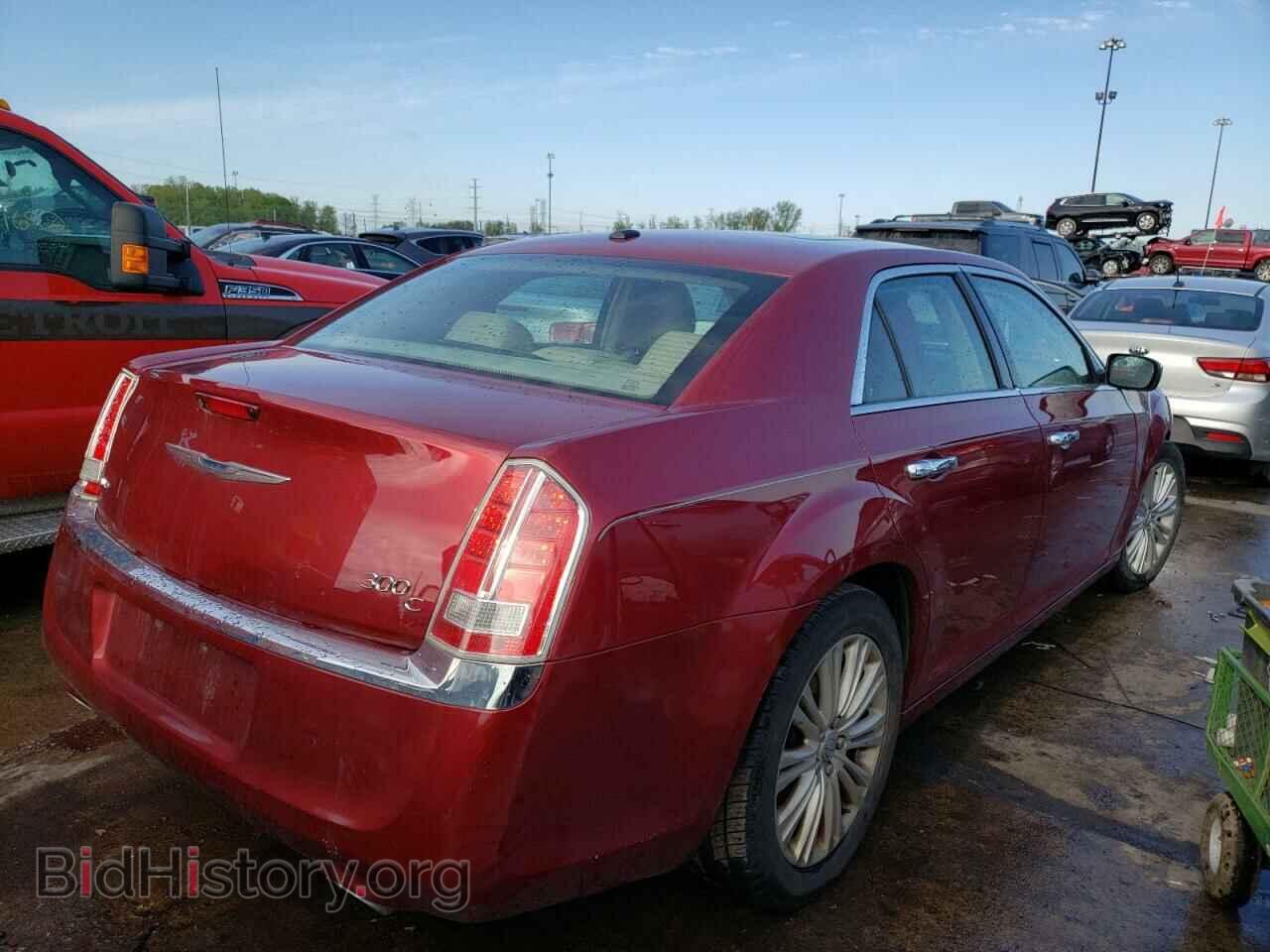 2014 CHRYSLER 300 - VIN: 2C3CCAKG1EH142112 - Фото 4