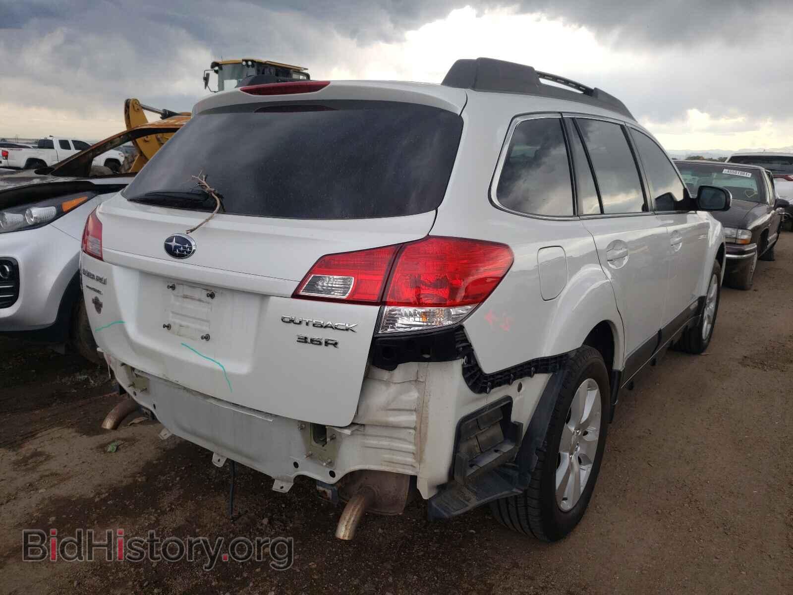2010 SUBARU OUTBACK - VIN: 4S4BRDKC4A2380345 - Фото 4