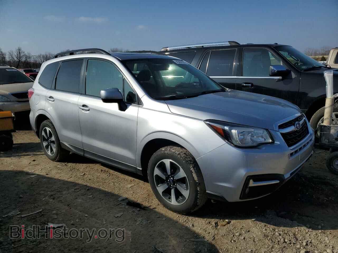 2017 SUBARU FORESTER - VIN: JF2SJAEC3HH467832 - Фото 4