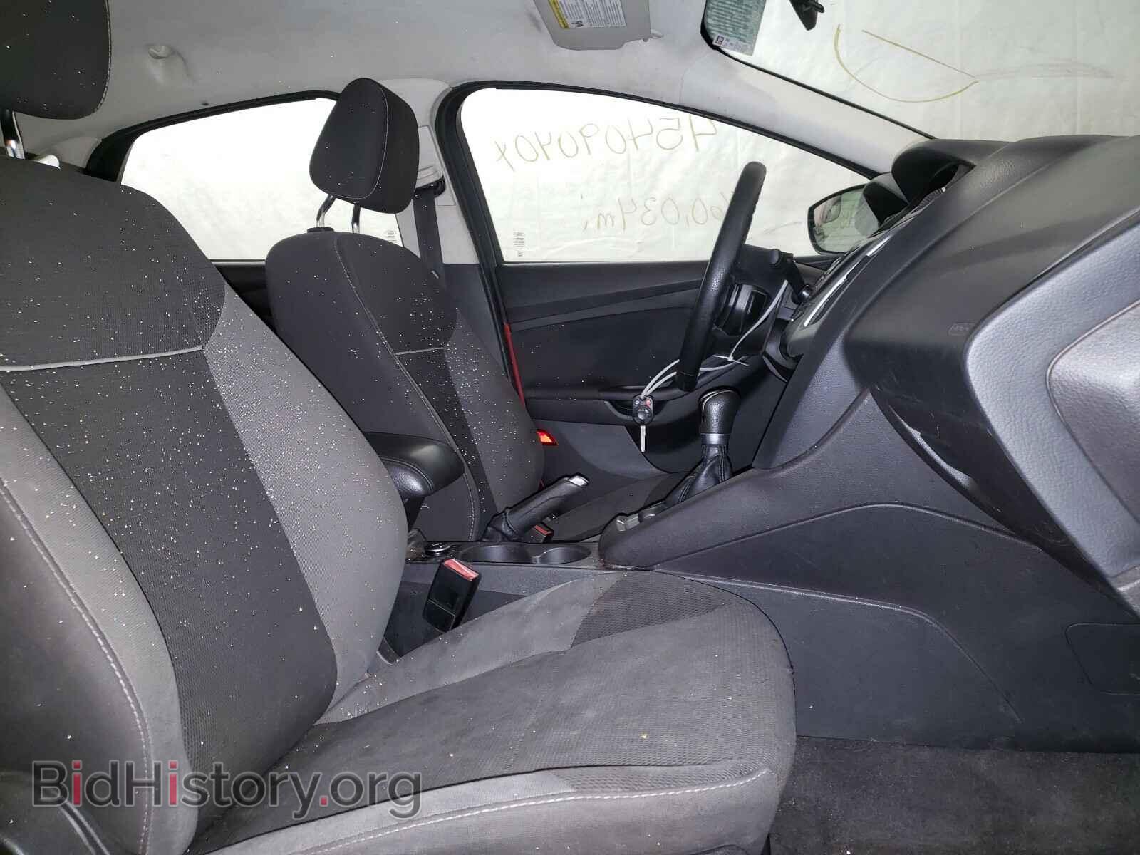 2012 FORD FOCUS - VIN: 1FAHP3F22CL345810 - Photo 5
