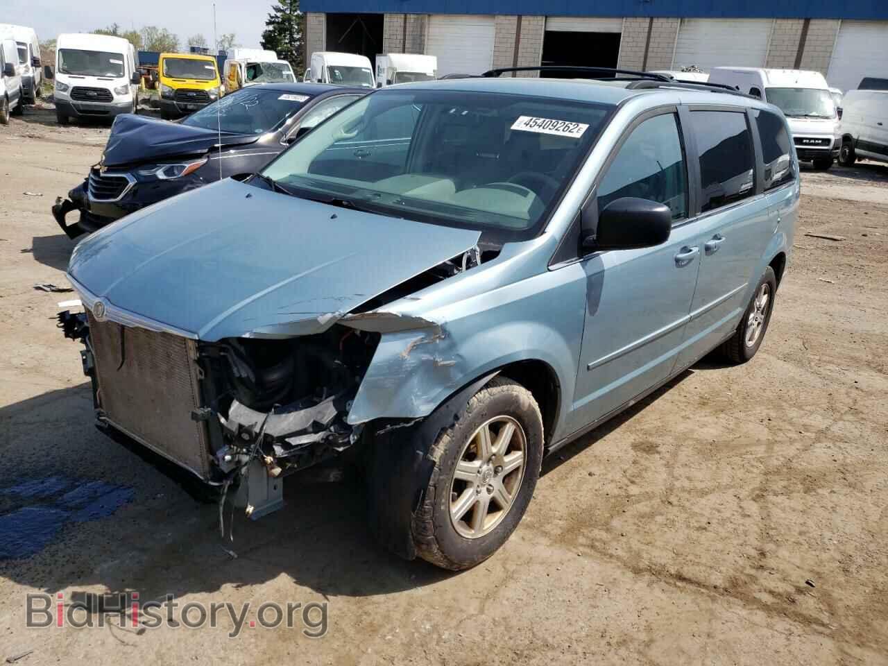 2010 CHRYSLER MINIVAN - VIN: 2A4RR4DE8AR346874 - Фото 2