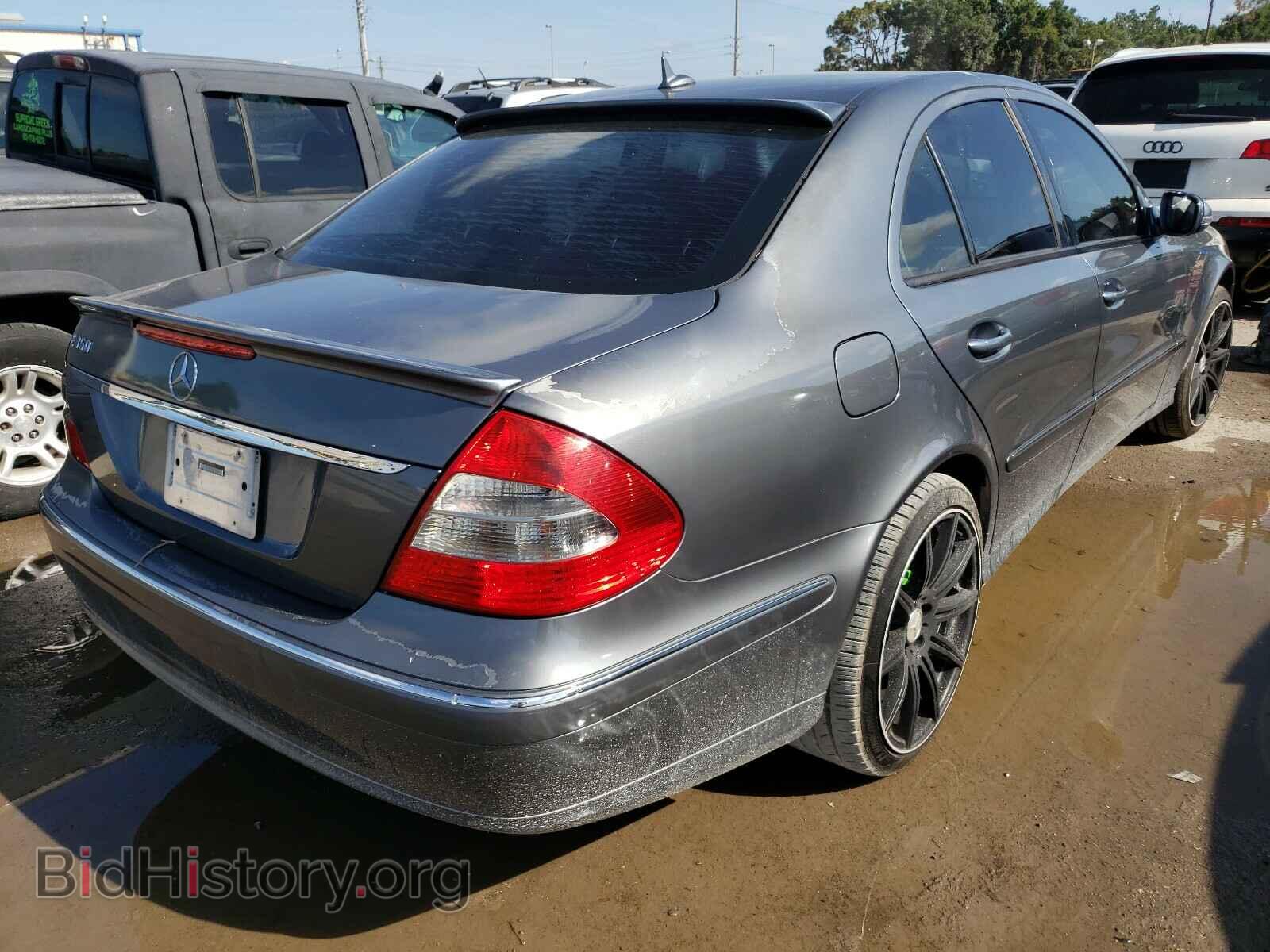 2007 MERCEDES-BENZ E CLASS - VIN: WDBUF56X27B084921 - Фото 4