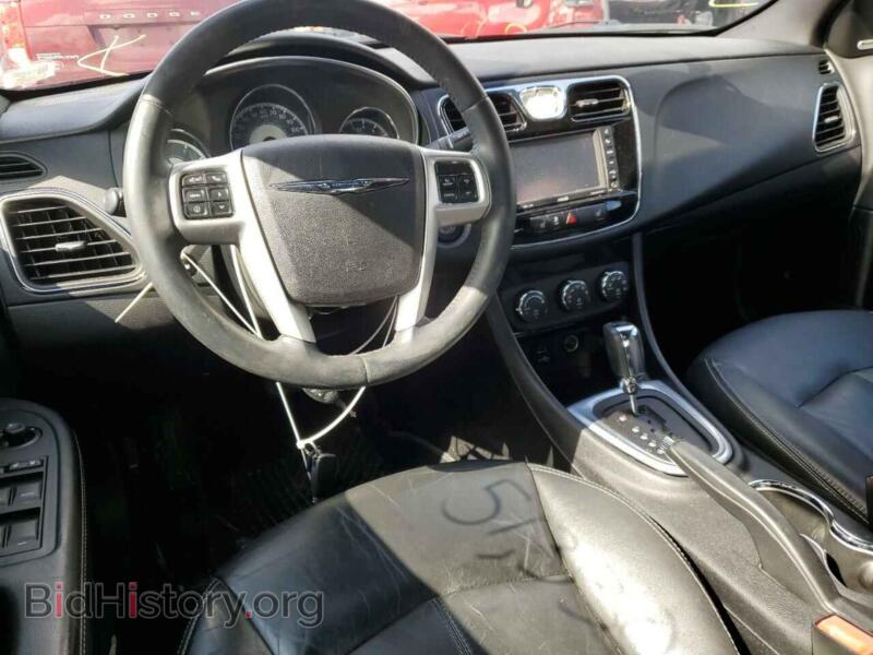 2013 Chrysler 200 (VIN 1C3CCBCG5DN629677) — фото 8 из 13