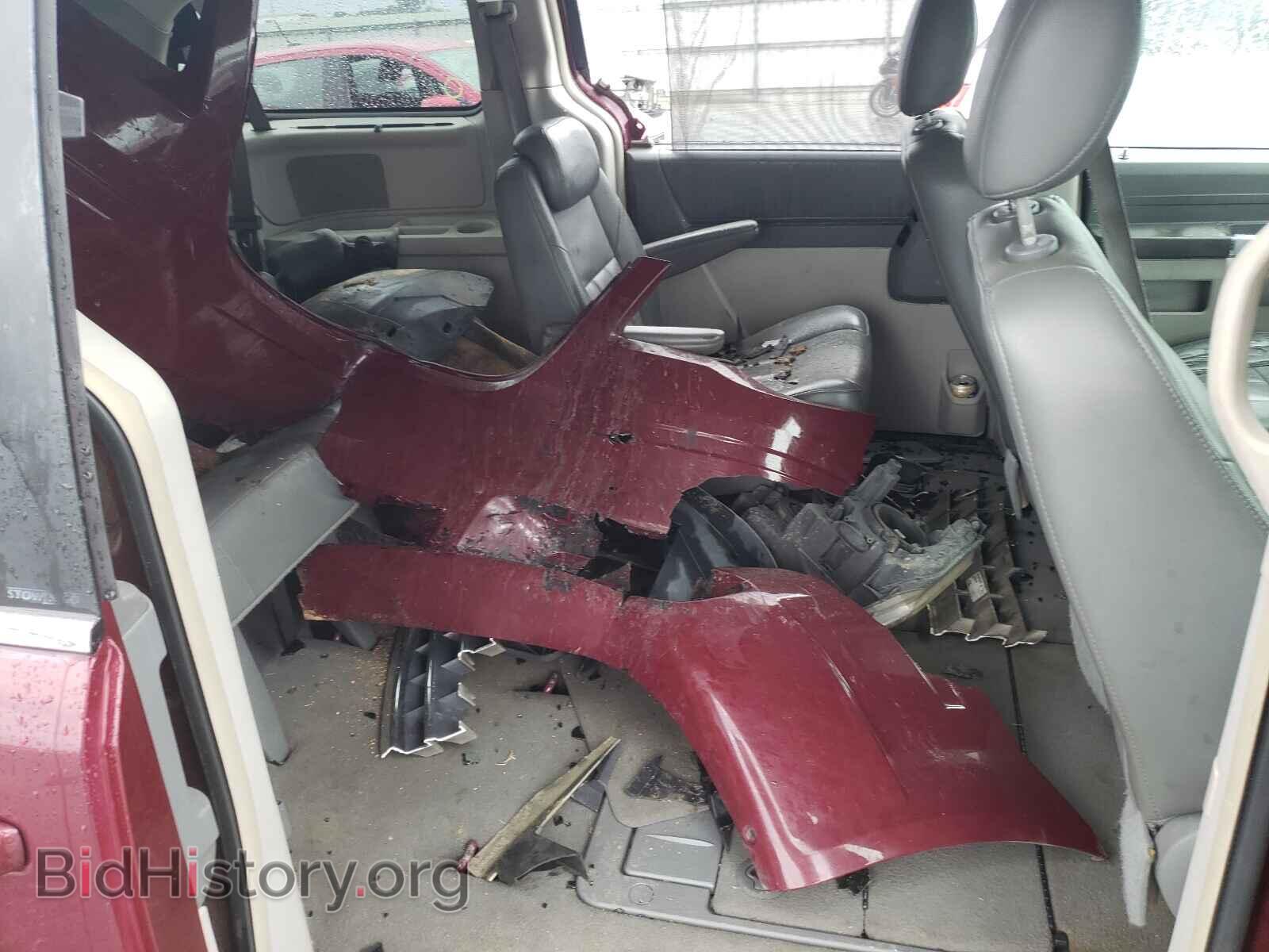 2008 CHRYSLER MINIVAN - VIN: 2A8HR54P98R838700 - Фото 6