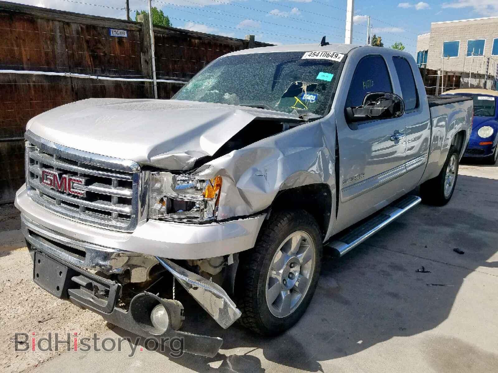 2010 GMC SIERRA K15 - VIN: 1GTSKVE33AZ247254 - Фото 2