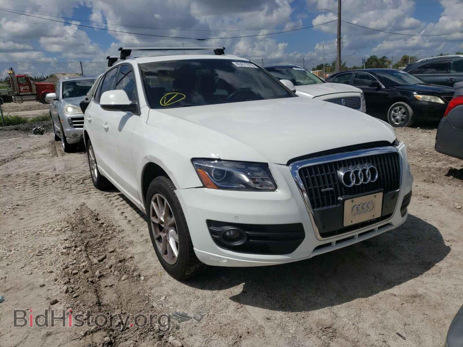 Фотография WA1LFBFP9BA042122 - AUDI Q5 2011