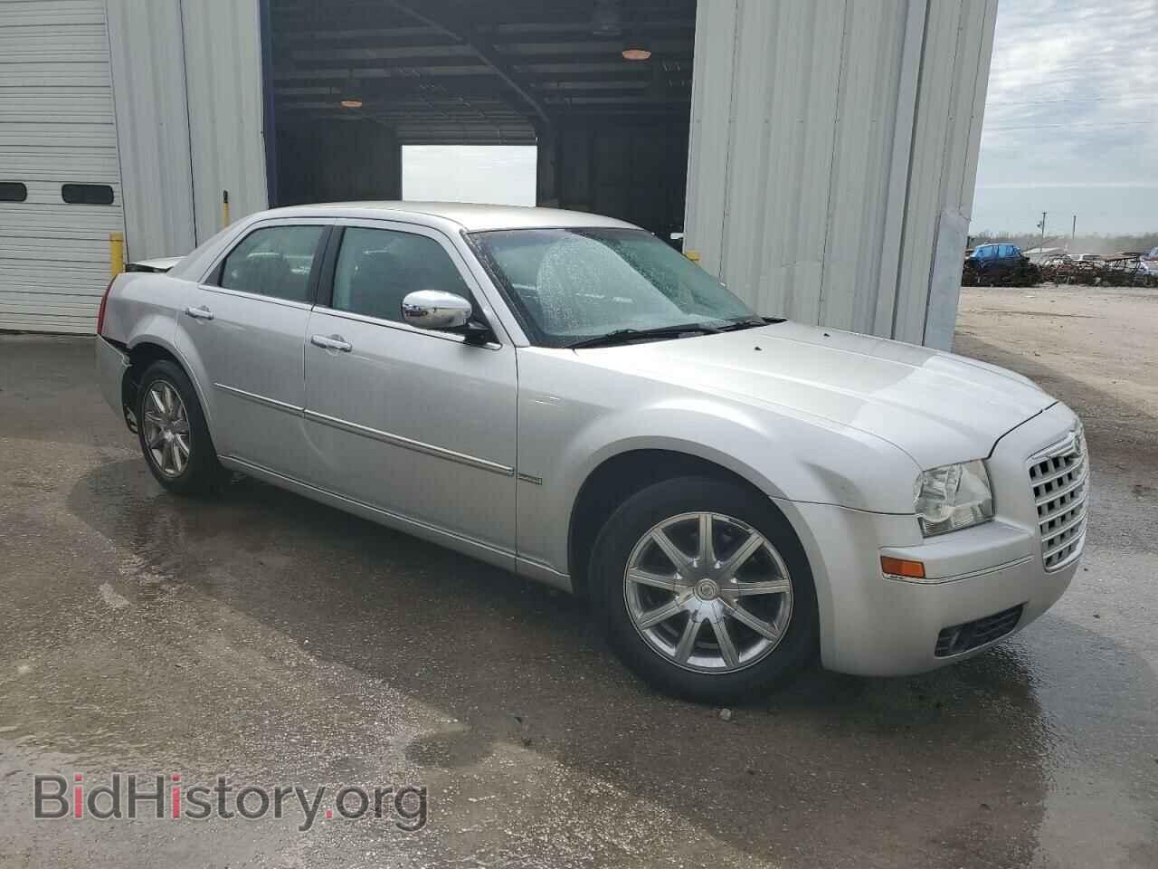 2010 CHRYSLER 300 - VIN: 2C3CA5CV4AH211203 - Фото 4