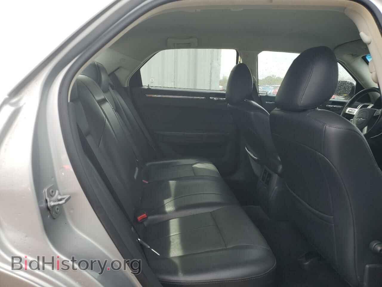 2010 CHRYSLER 300 - VIN: 2C3CA5CV4AH211203 - Фото 10