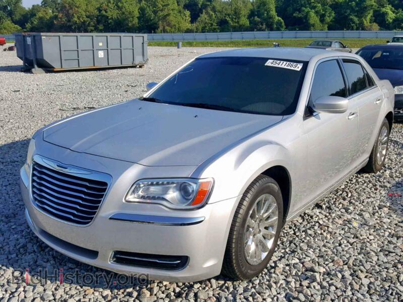 2012 Chrysler 300 (VIN 2C3CCAAG0CH165864) — photo 2 of 10