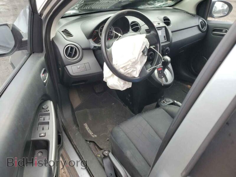 2013 Mazda 2 (VIN JM1DE1KY9D0155003) — фото 8 из 12