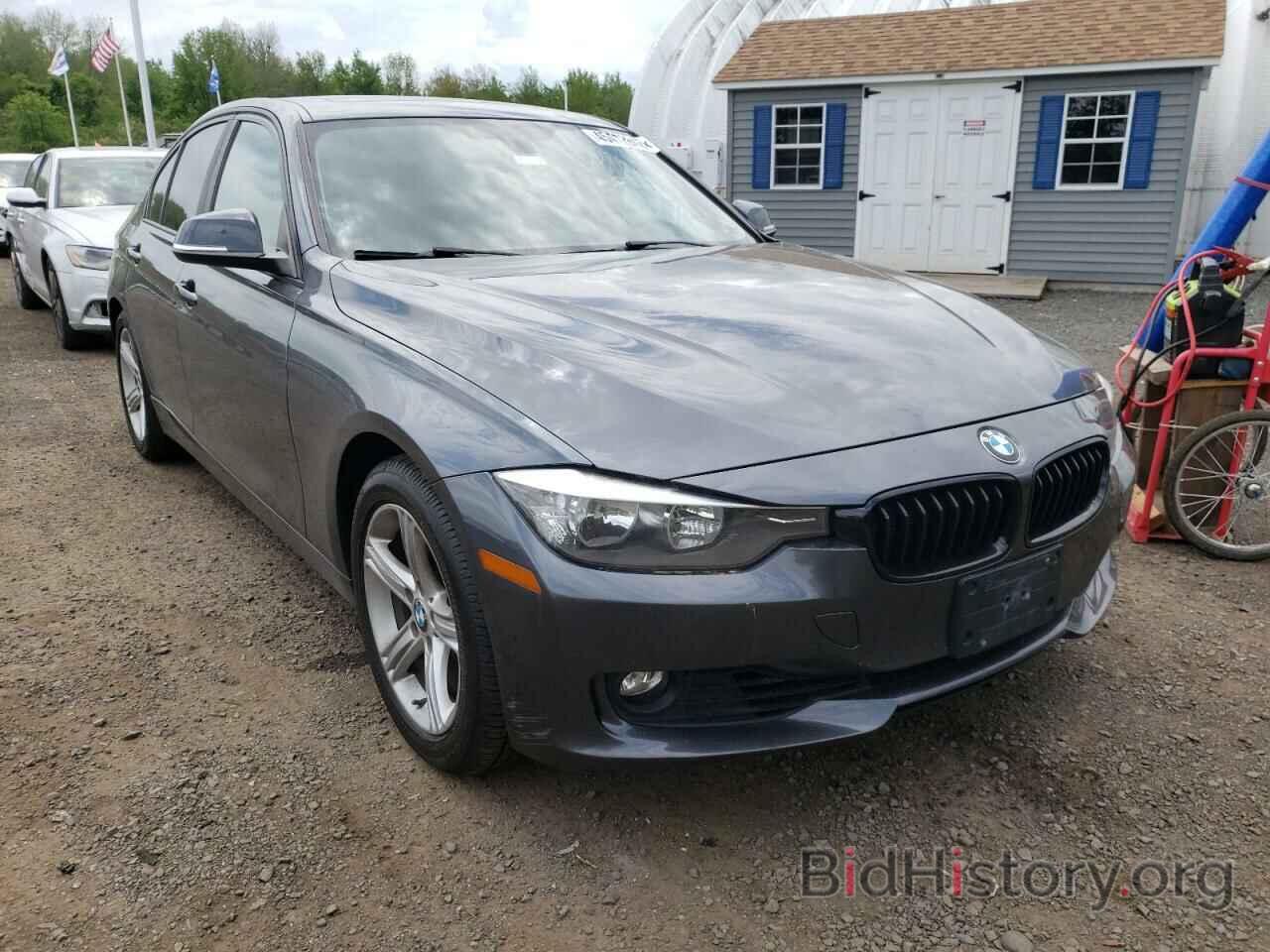 Photo WBA3B5C5XDF593331 - BMW 3 SERIES 2013