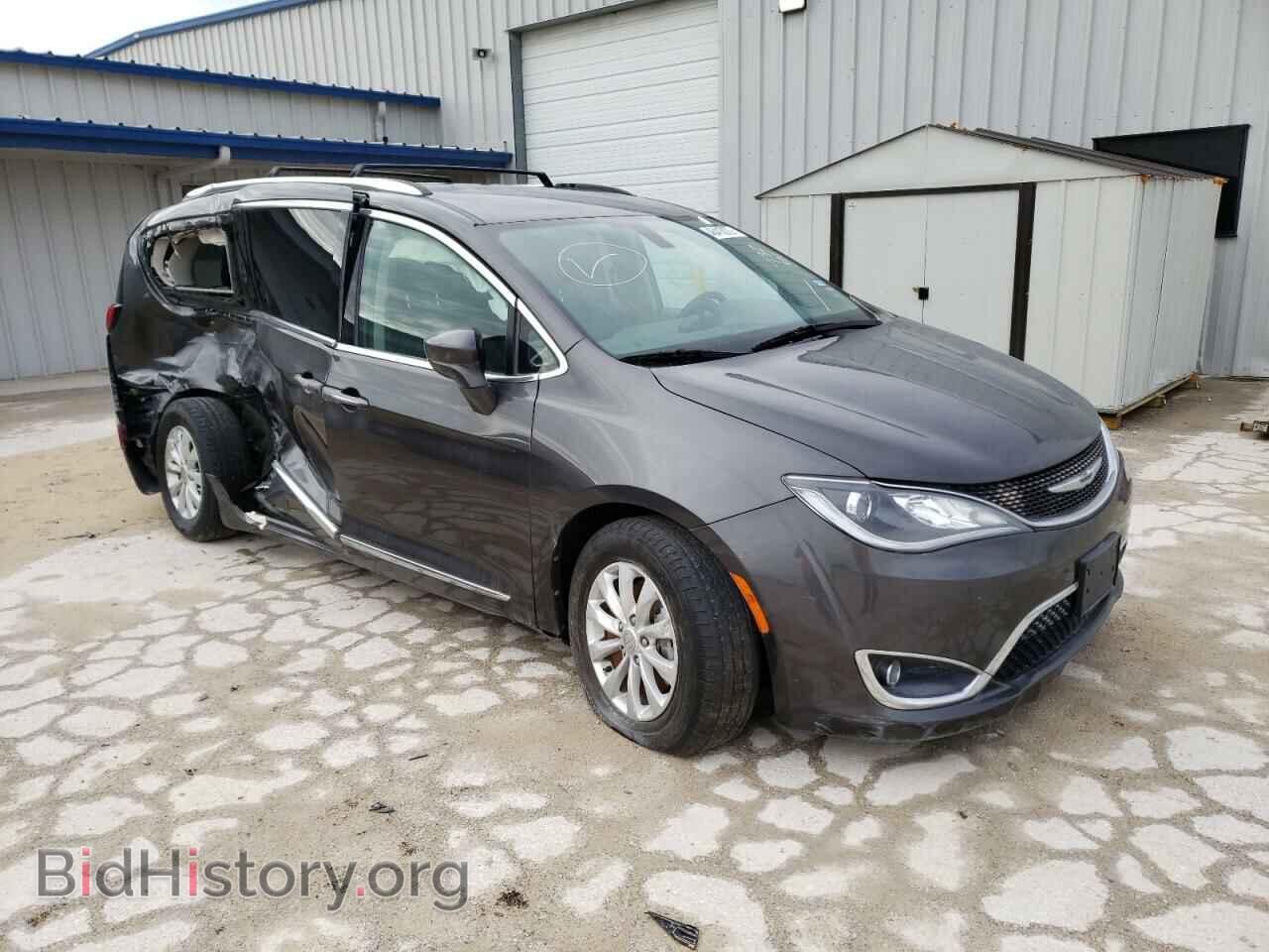 2019 CHRYSLER PACIFICA - VIN: 2C4RC1BG5KR732390 - Фото 4