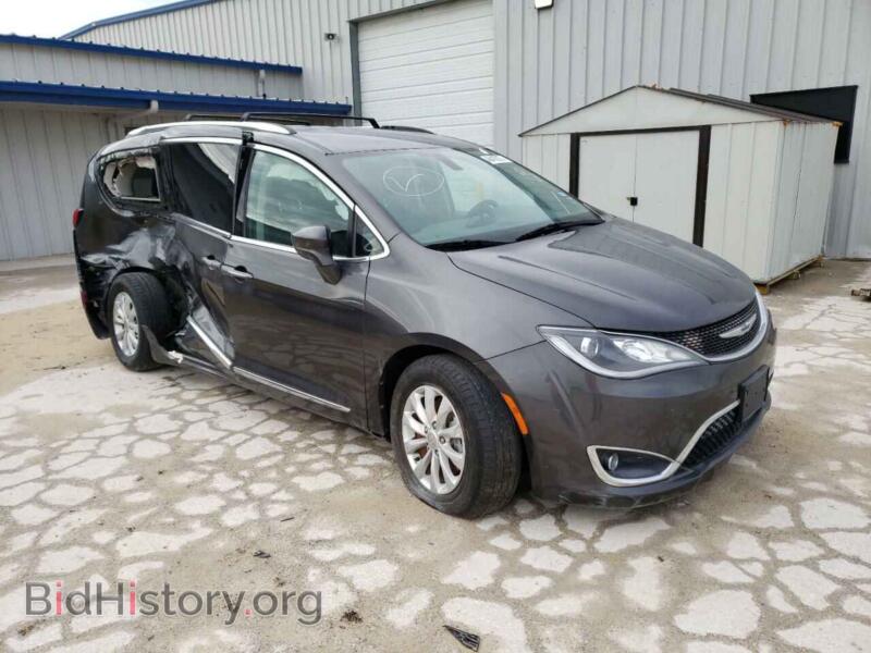 2019 Chrysler PACIFICA (VIN 2C4RC1BG5KR732390) — photo 4 of 13