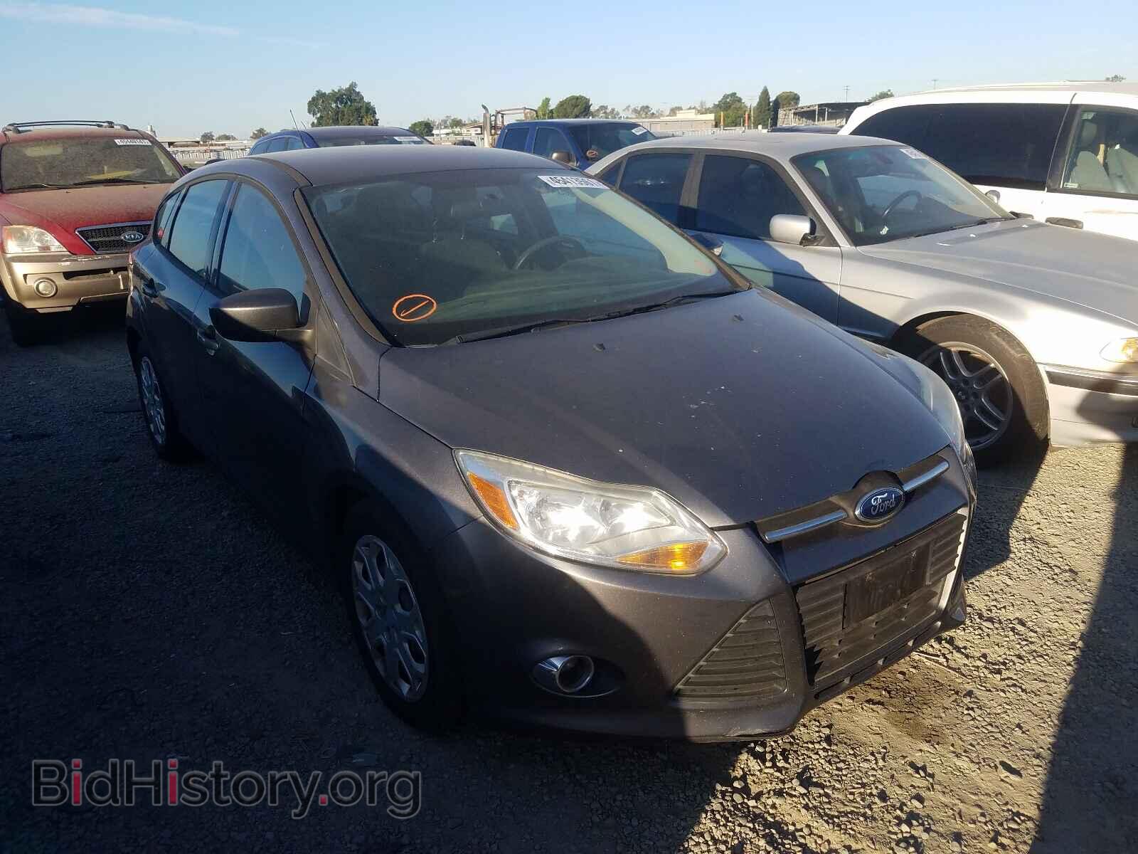 Фотография 1FAHP3K26CL321676 - FORD FOCUS 2012