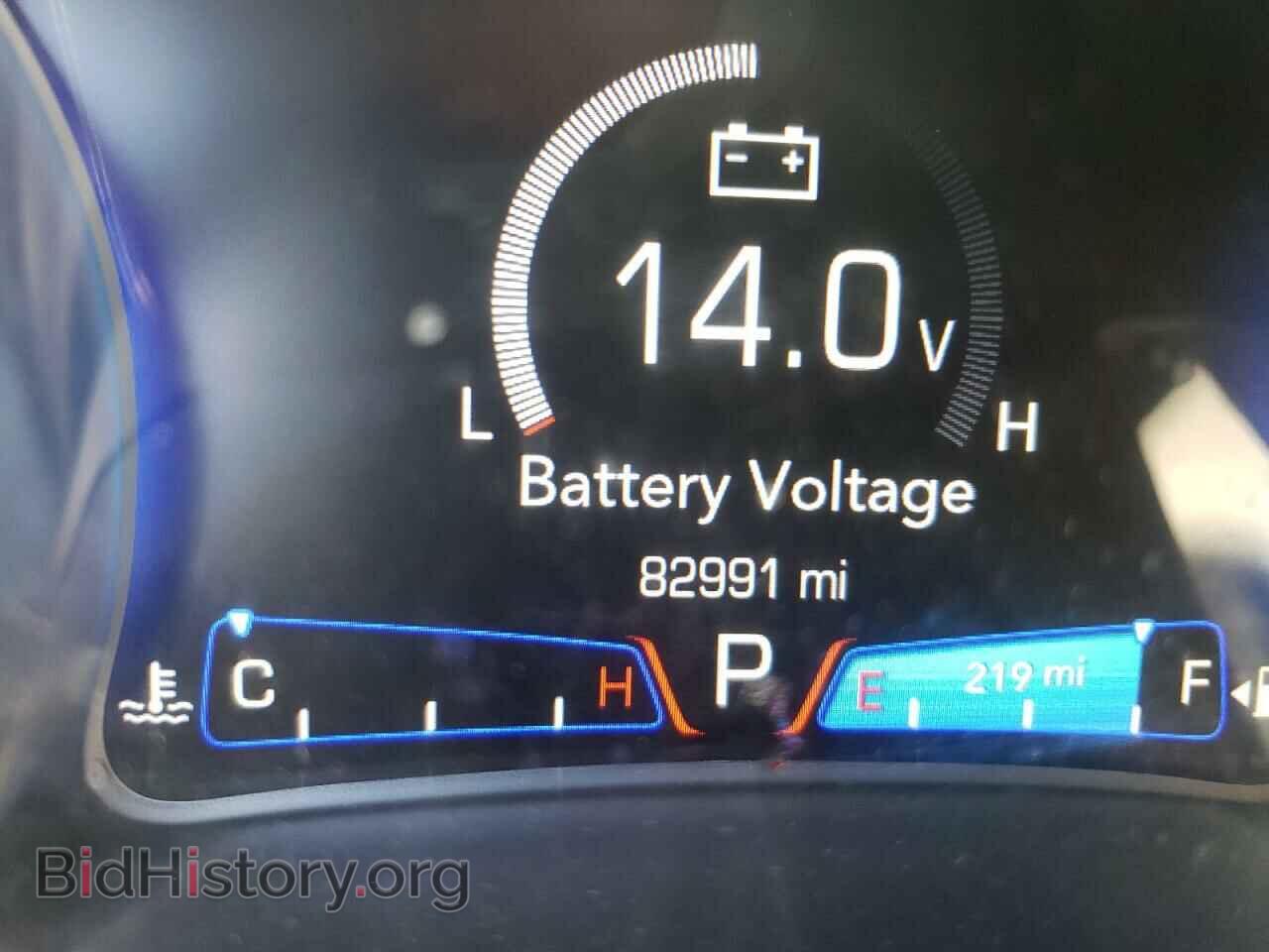 2018 CHRYSLER 300 - VIN: 2C3CCABG3JH191046 - Фото 8